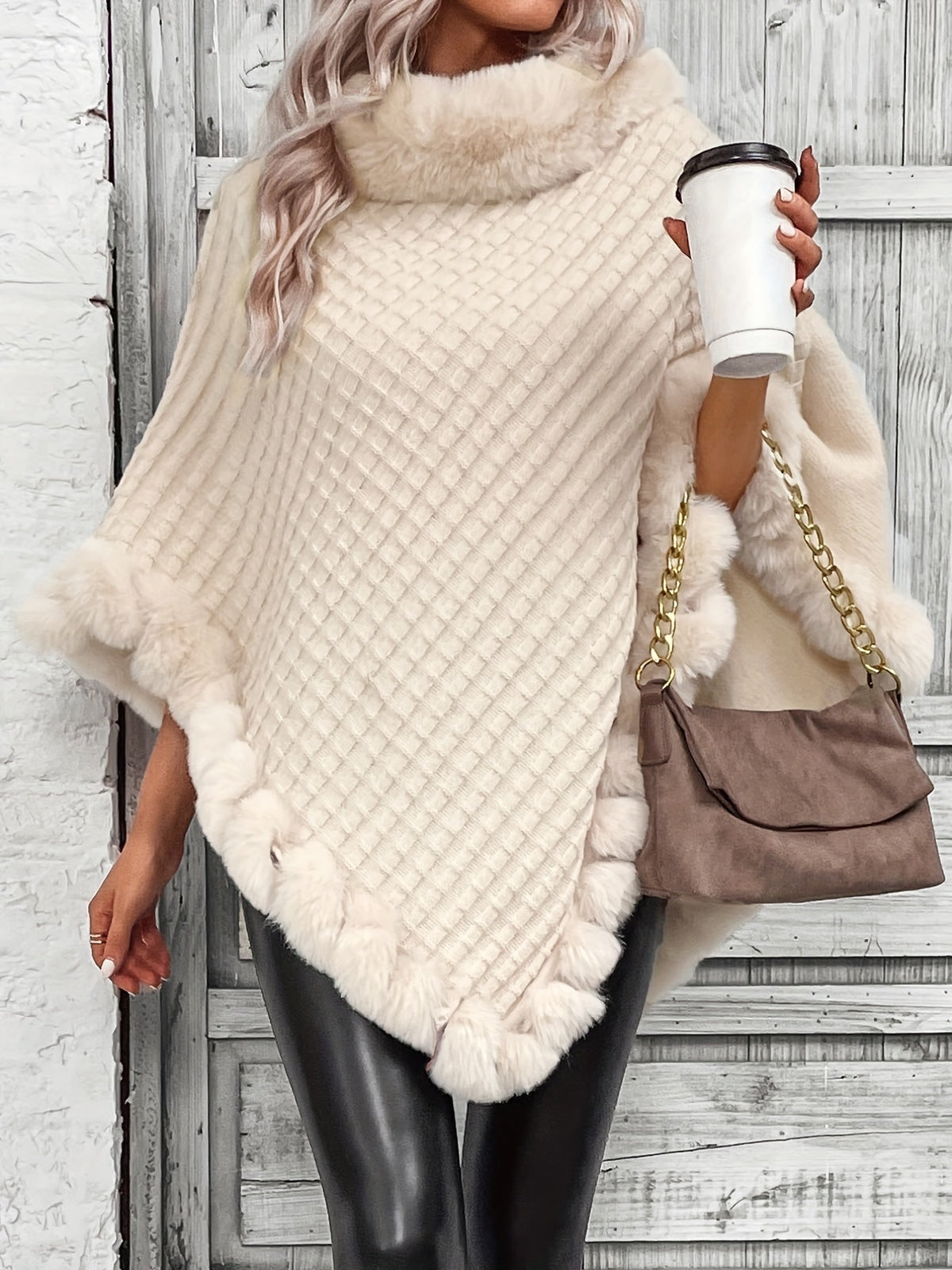 Comfortable Faux Fur Trim Poncho for Women