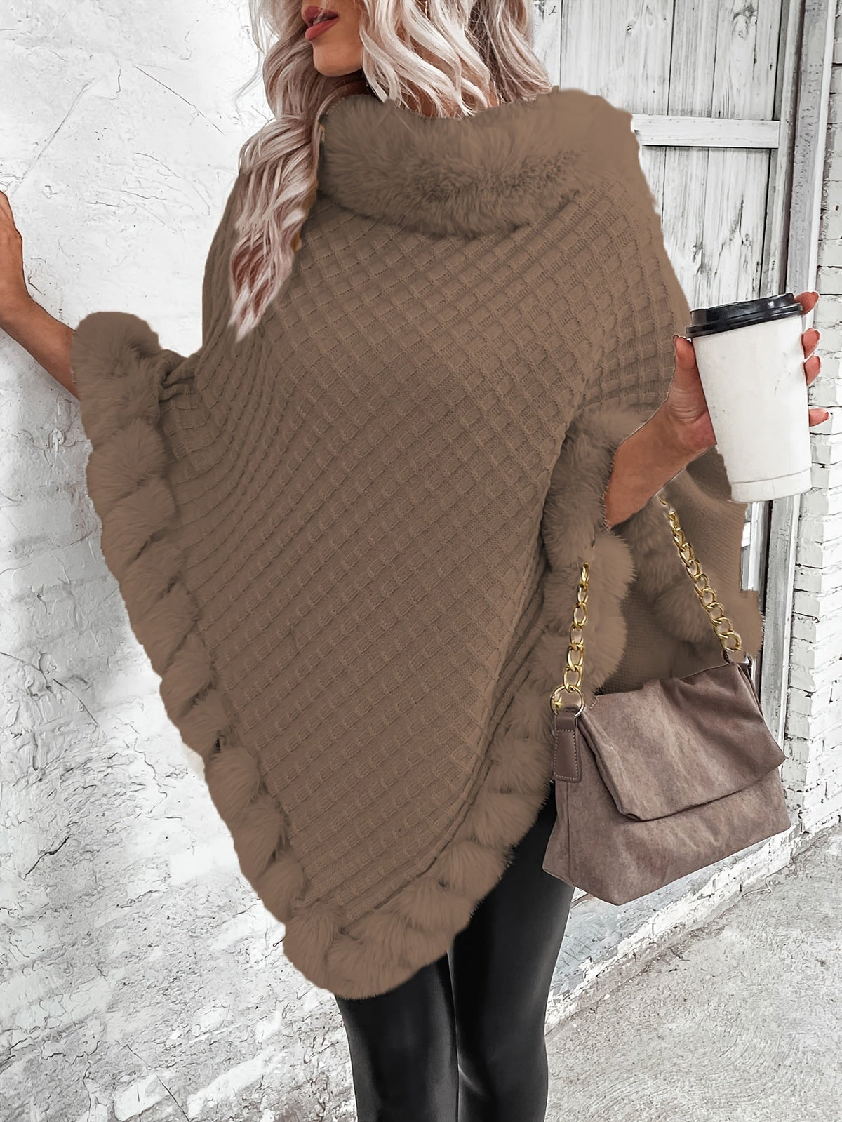 Comfortable Faux Fur Trim Poncho for Women