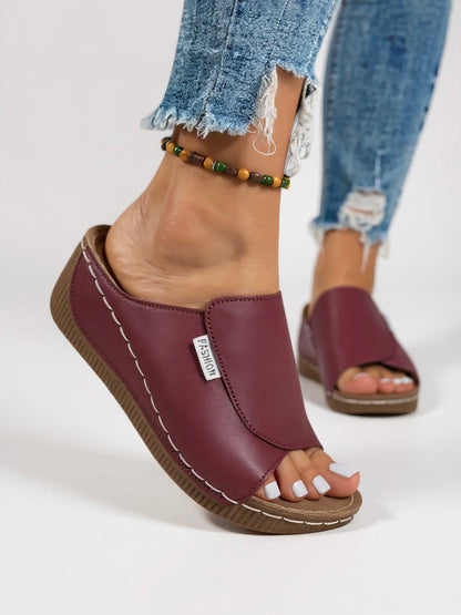 Aveline Platform Cushioned Slides