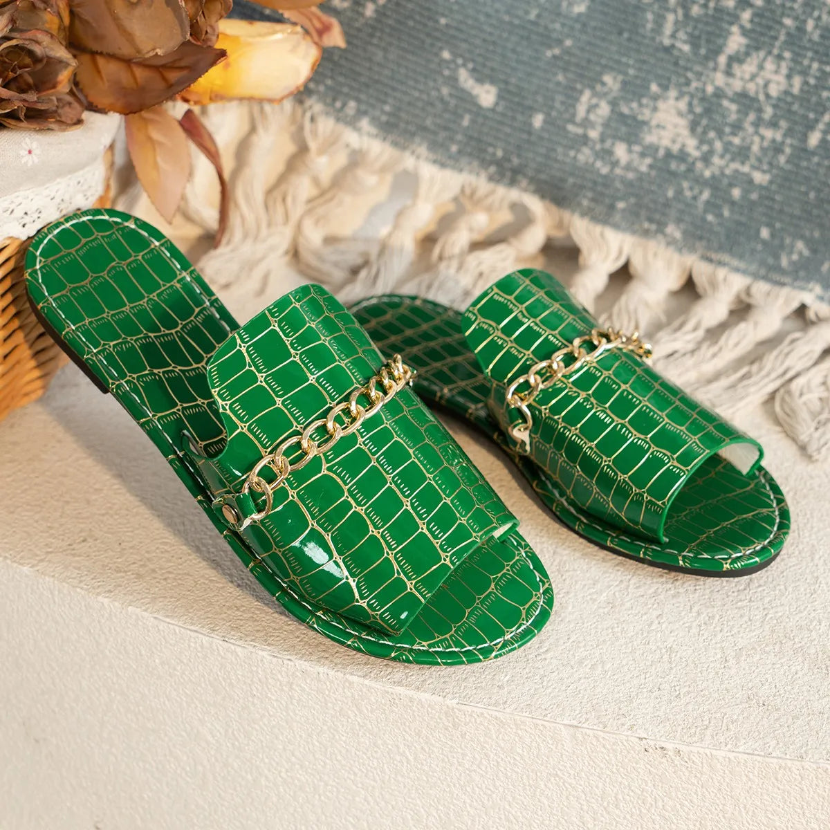 Solana Cushioned Flat Sandals