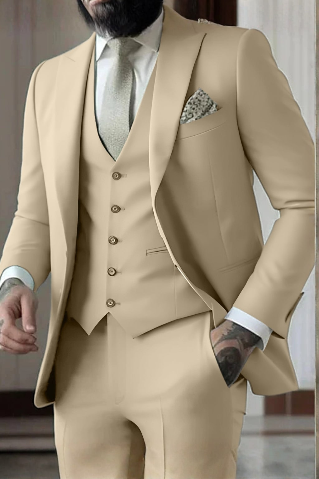 Men Slim Fit 3-Piece Wedding Guest Peak Lapel Suit - Champagne